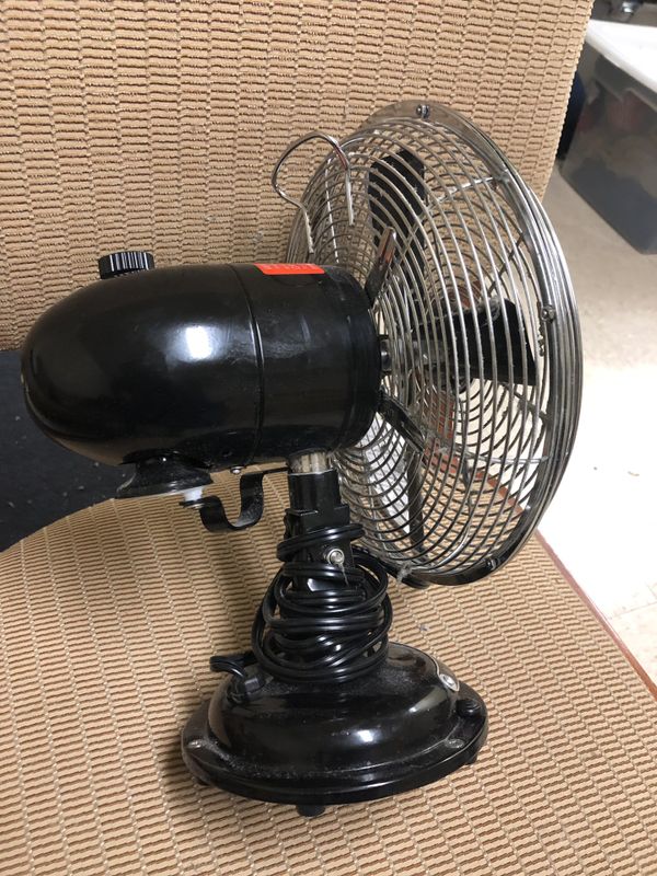 JIANGMEN KEYE ELECTRIC APPLIANCES. Electric 3 speed rotating mini fan
