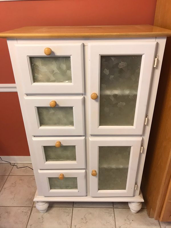 Kitchen Pantry for Sale in Lockport, IL OfferUp