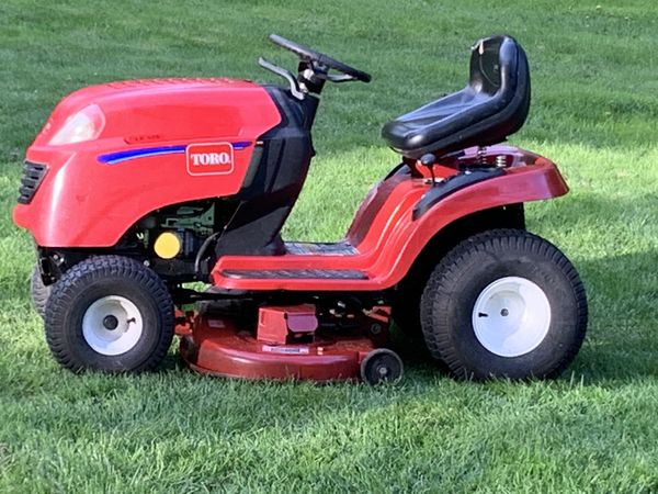 Toro LX426 riding lawn mower new blade new belts new battery for Sale ...