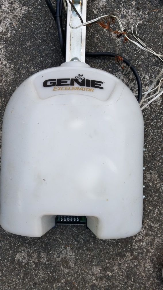 Genie Excellerator garage door opener for Sale in Tacoma, WA - OfferUp