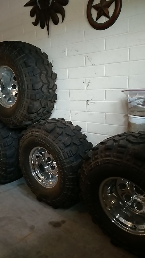 Super swampers TSL SX 35x15 for Sale in Glendale, AZ OfferUp