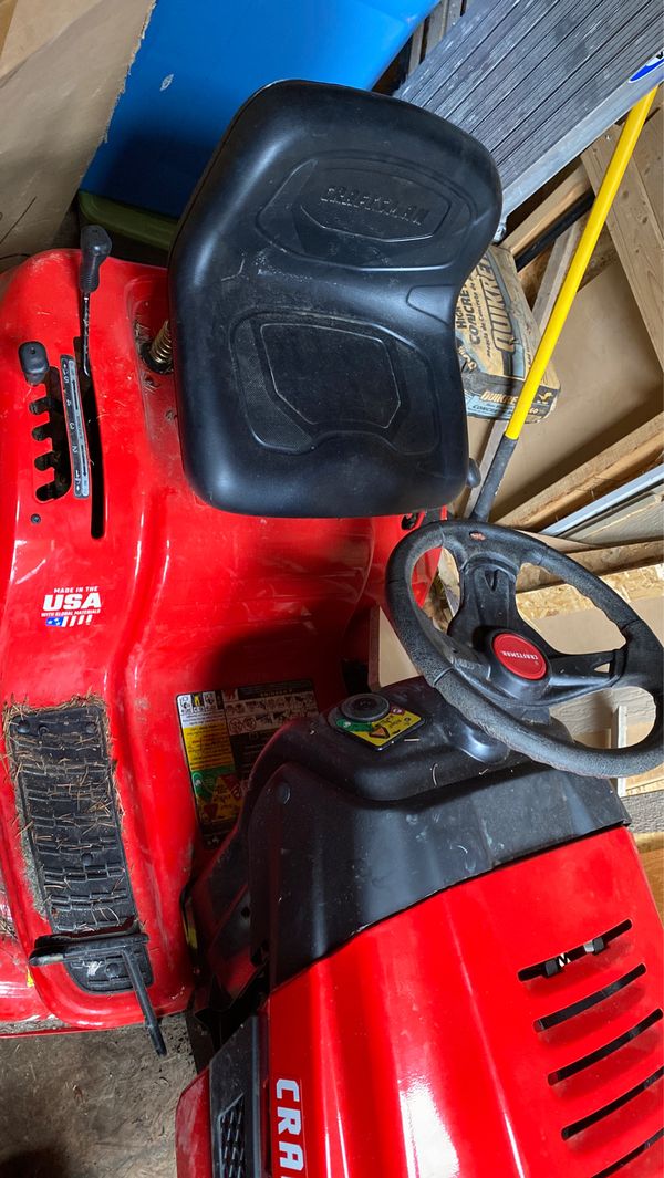 CRAFTSMAN T110 17.5HP Manual/Gear 42in Riding Lawn Mower for Sale in
