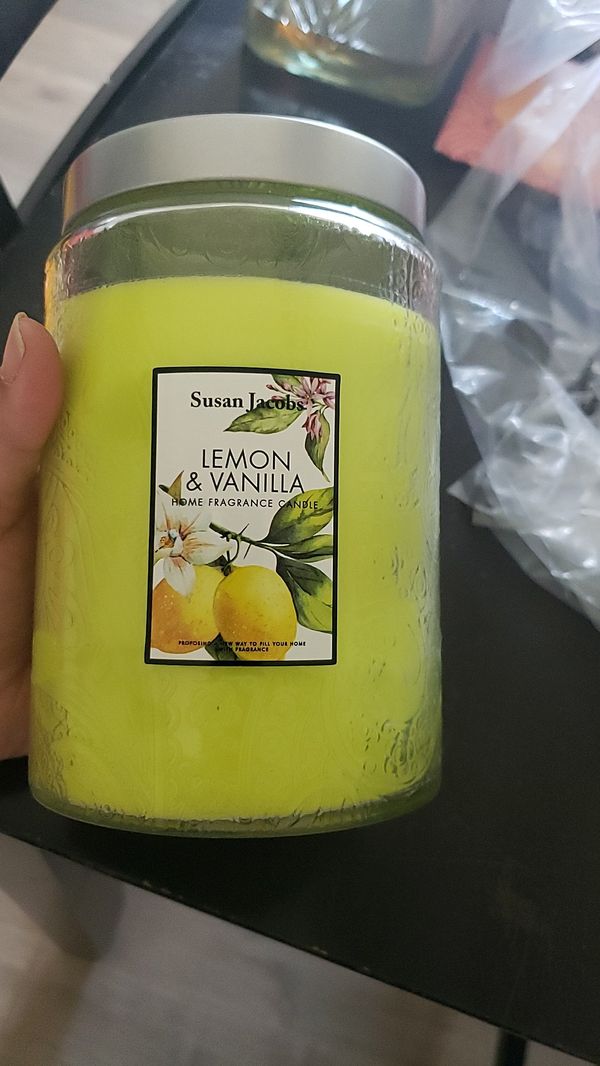 Susan Jacob’s candle 6inches tall 4 inches wide for Sale in Hesperia
