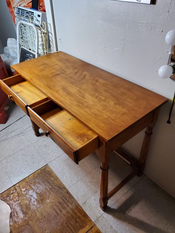offerup wood wobble drawers desk locally simplest sell app way broken