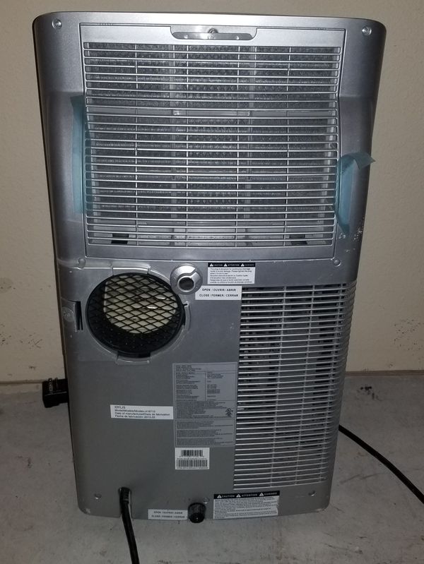 Idylis Portable Air Conditioner Unit 2723