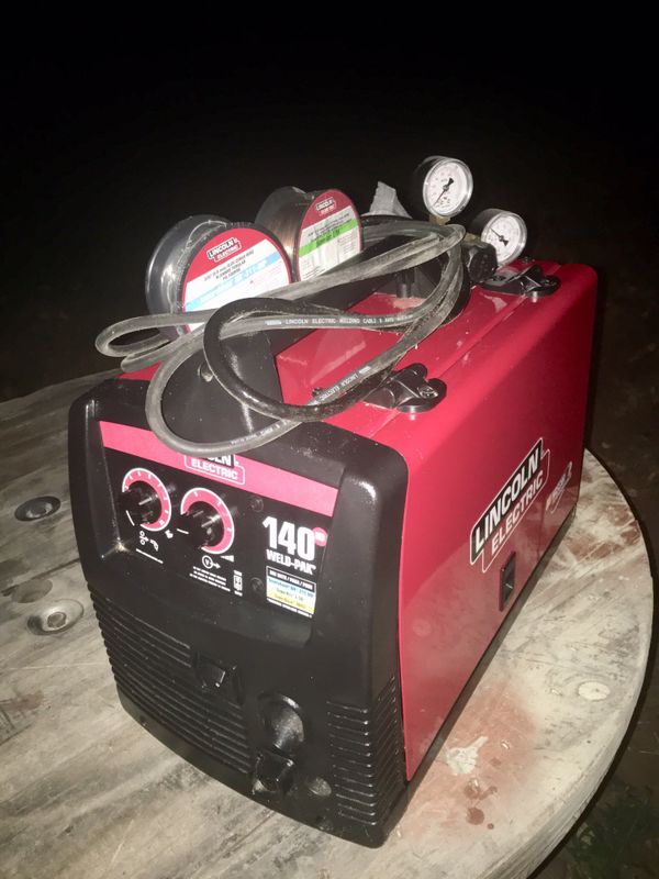 Lincoln Electric 140 Amp Weld Pak 140 HD MIG Wire Feed Welder with