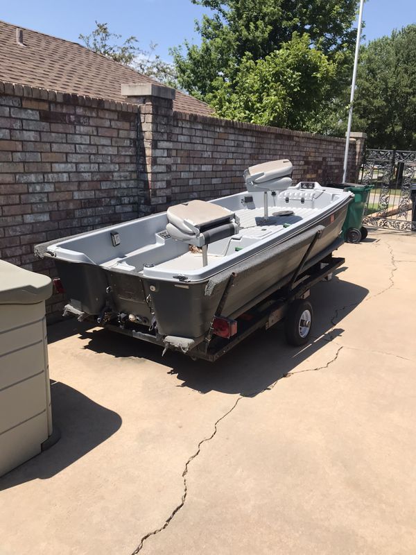 Bass tender 11.3 fishing boat for Sale in Oklahoma City ...