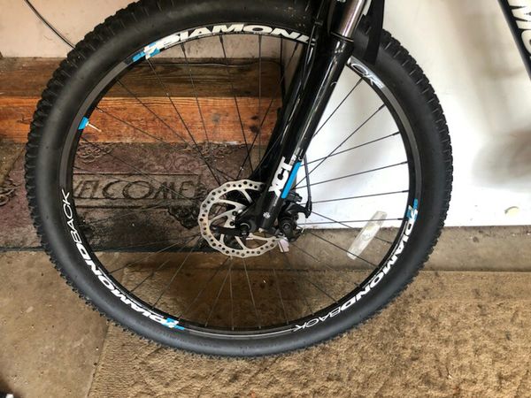 diamondback suntour xct