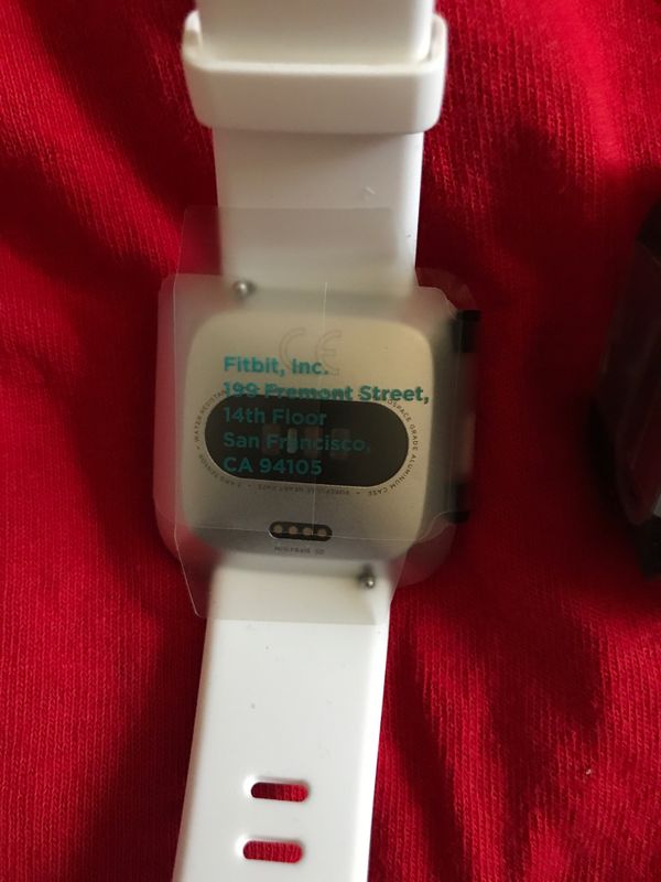 waterproof fitbit for swimming