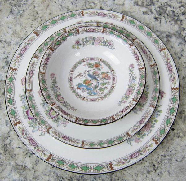 Set of Wedgwood Kutani Crane Bone China Made in ENGLAND Wedgewood