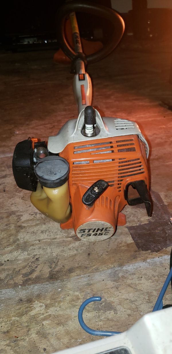 STIHL FS 45 C trimmer *LIKE NEW* blade and string heads for Sale in