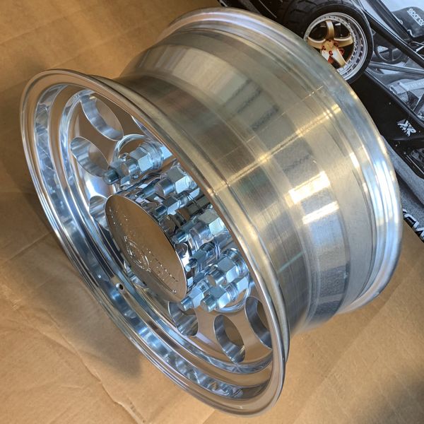 Mickey Thompson Classic Big Rig series Wheels Rims 20” x9 6x135 for