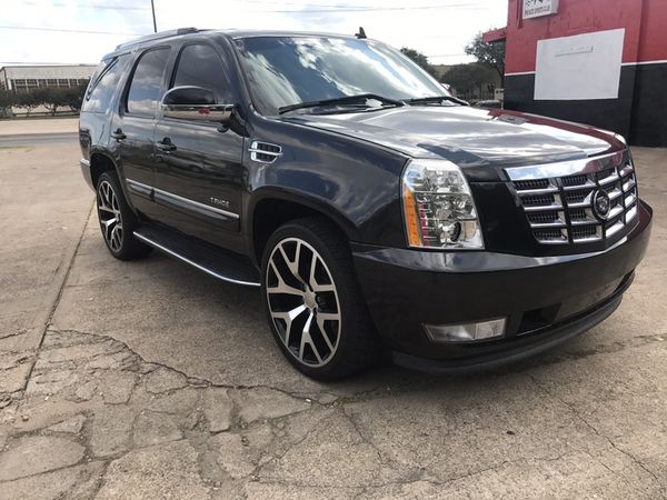 2011 chevy Tahoe 24s rims escalade conversion 93k miles for Sale in ...