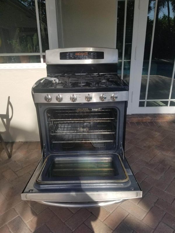 GE Profile double oven duel fuel convection for Sale in Fort