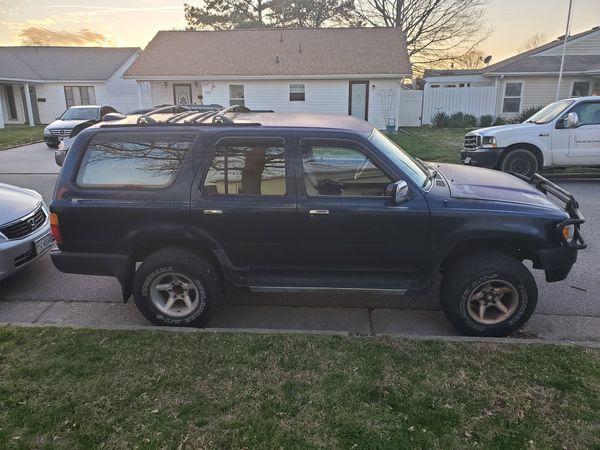 1995 Toyota 4Runner SR5 V6 4WD - LOW MILES - Automatic for Sale in