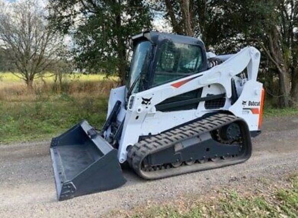 Bobcat tracks for a t770 for Sale in Morganton, NC - OfferUp