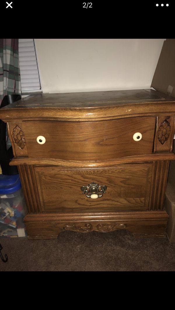 Solid wood Desk for Sale in Raleigh NC - OfferUp