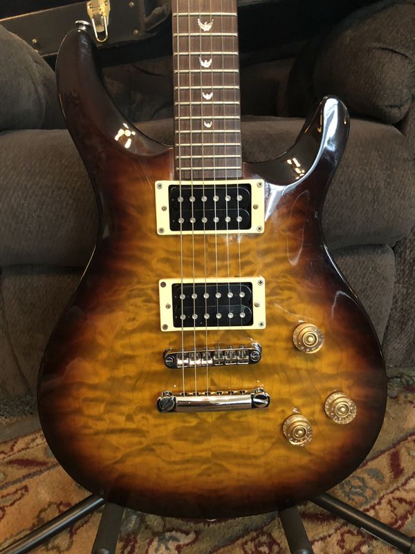 Dillon Electric Guitar with hard case. DR500XI with Isis inlay. Good