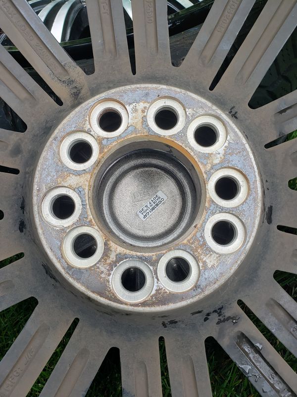 20 inch rims and tires for Truck or Suv 5 or 10 lug for Sale in Gahanna