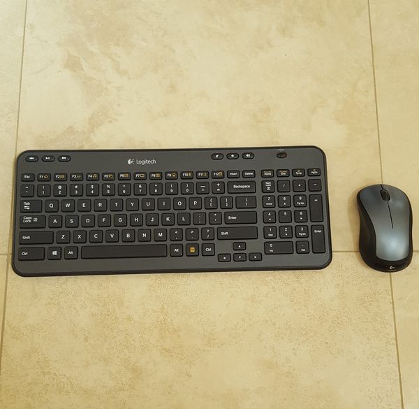 Hp Pavilion 23 Aio All In One Amd A6 5400k 3 6ghz Apu With Radeon 260sold