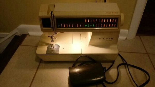 Singer Touch-Tronic 2001 Memory Sewing Machine for Sale in Stone