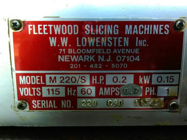 ~ Fleetwood deli slicer model M 220/S for Sale in Fresno, CA - OfferUp