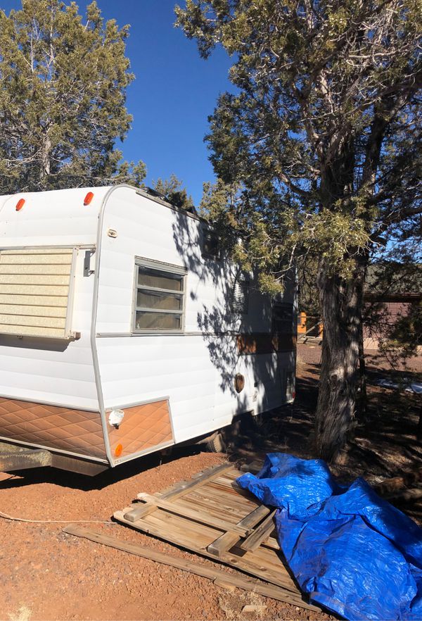 15 foot travel trailer. NO TITLE for Sale in Show Low, AZ ...