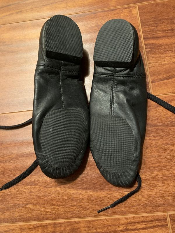 black jazz booties