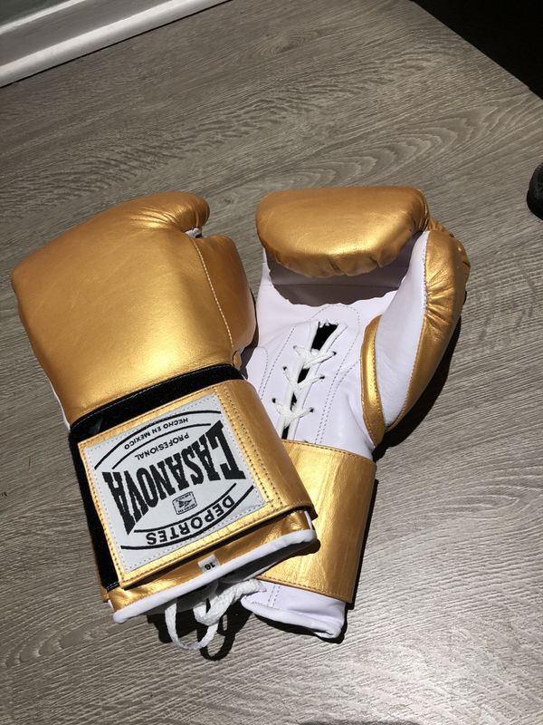 Original Authentic Casanova Boxing Gloves 16 oz for Sale in Los Angeles