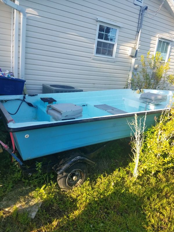 14 ft, v-bottom fiberglass boat. for Sale in Okeechobee, FL - OfferUp