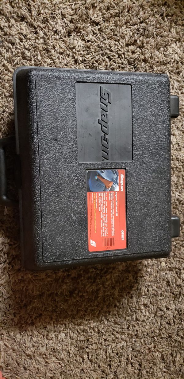 Snap on 5piece oil funnel kit for Sale in Marysville, WA OfferUp