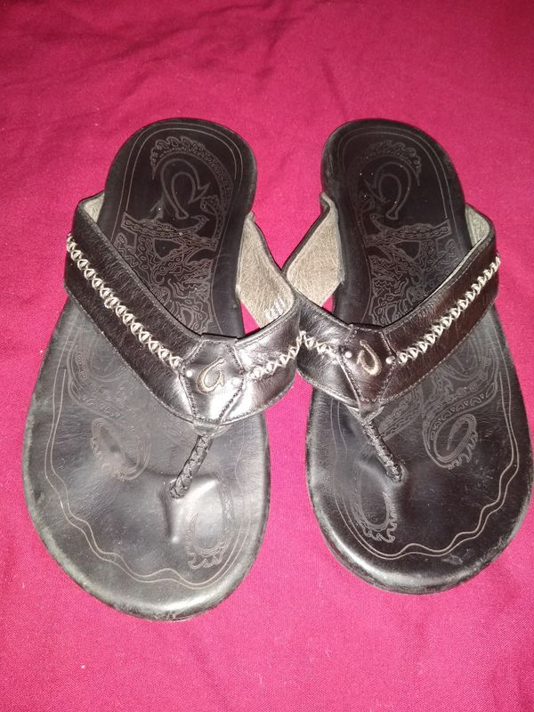 olukai sandals for sale near me
