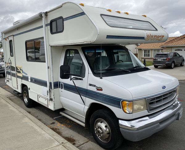 Fleetwood Tioga Walkabout 22’ Class C Motorhome for Sale in Paramount ...
