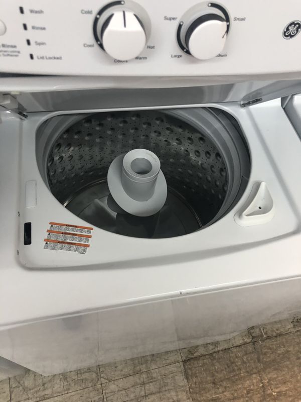 GE stackable 3.9 Cu ft washer 5.9 Cu ft 240 volt vented electric dryer