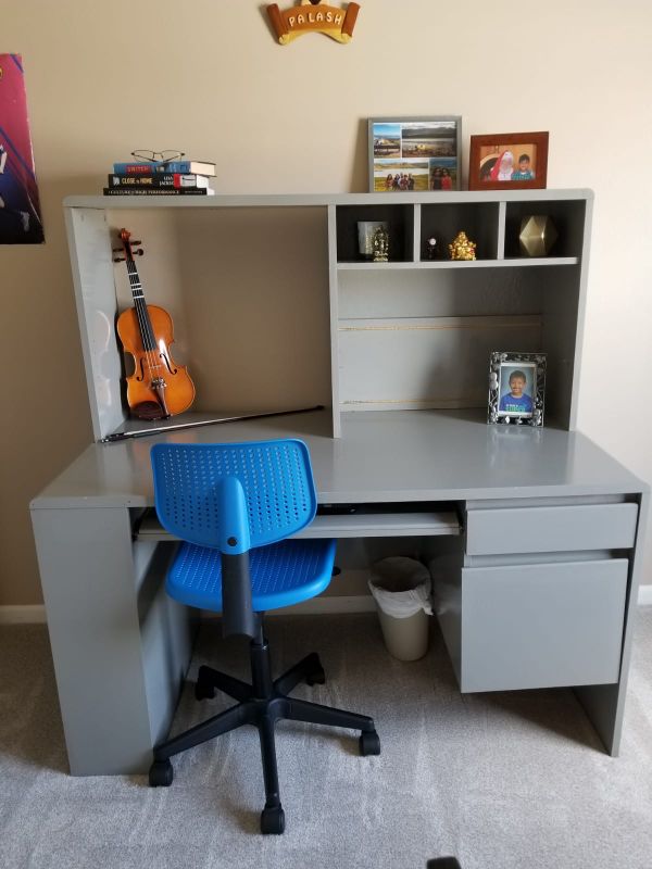 Kids Reading Desk Without The Chair For Sale In Naperville Il