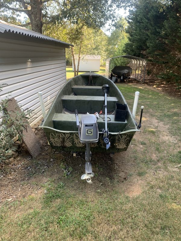 14’ Fiberglass VHull for Sale in Liberty, SC OfferUp