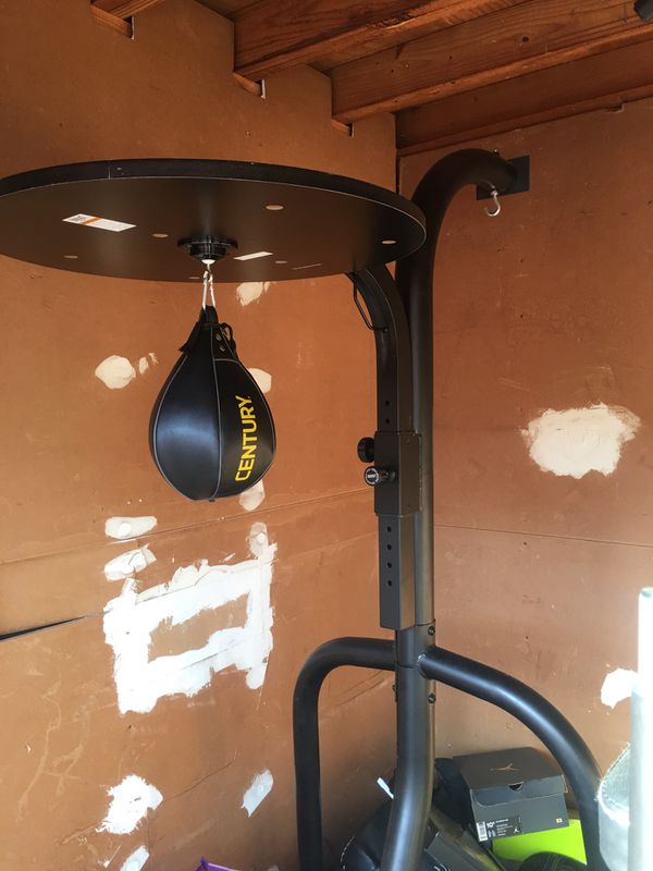 Heavy/speed bag stand pull up bar stand. for Sale in Houston, TX - OfferUp