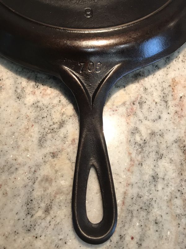 RARE #9 Griswold #706 N.E. Griddle for Sale in Norfolk, VA - OfferUp