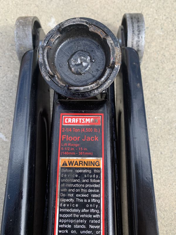Craftsman Floor Jack 2 1/4 TON ( 4,500 LB ) Perfect condition for Sale