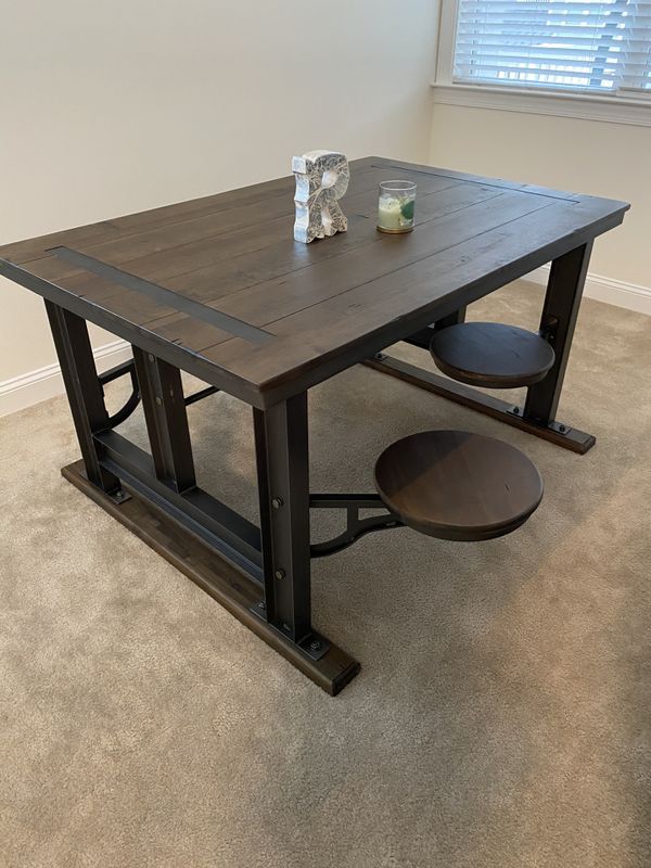 GALVIN CAFETERIA TABLE W/STOOL for Sale in University, VA OfferUp