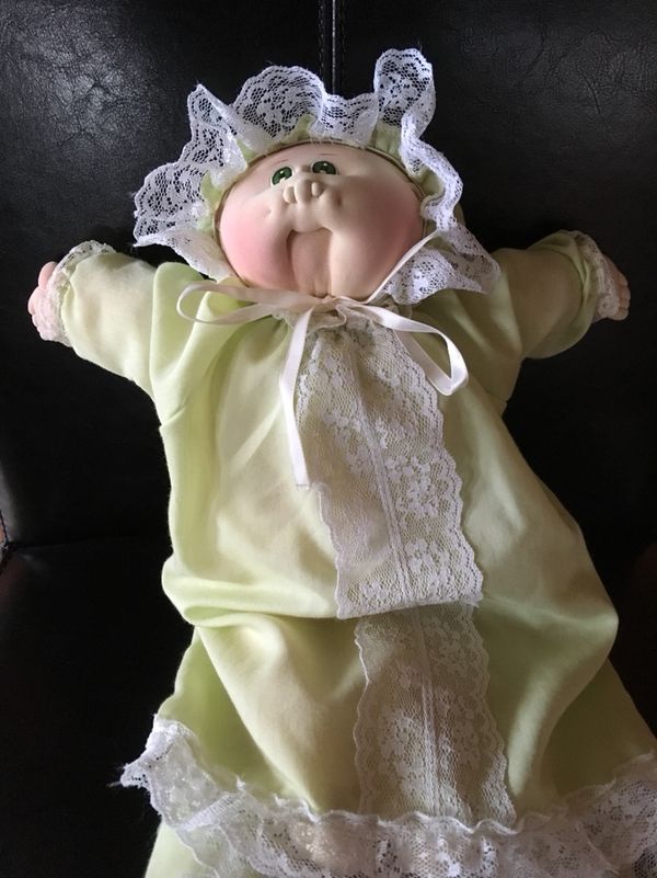 2 original Xavier Roberts signed Little People Dolls pre Cabbage Patch