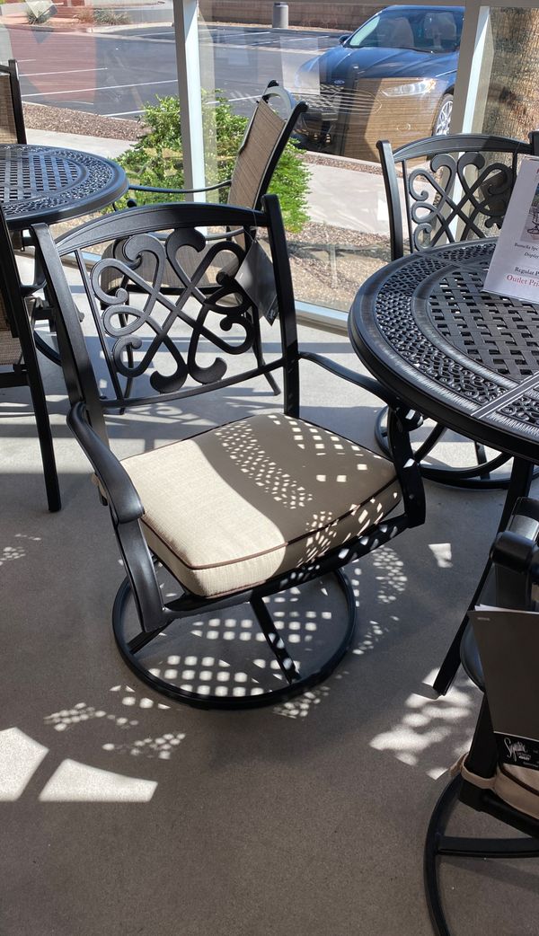 Outdoor dining patio set for Sale in Chandler, AZ OfferUp