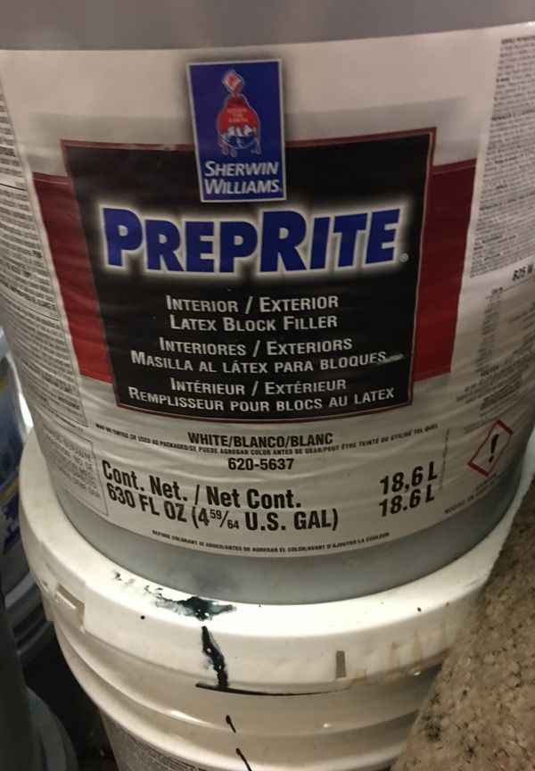 Sherwin Williams and Benjamin Moore paint and primer. 5 gallon buckets and 1 gallon cans