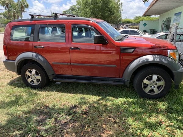 2008 Dodge Nitro 2WD roof rack tow package super clean ready to tow