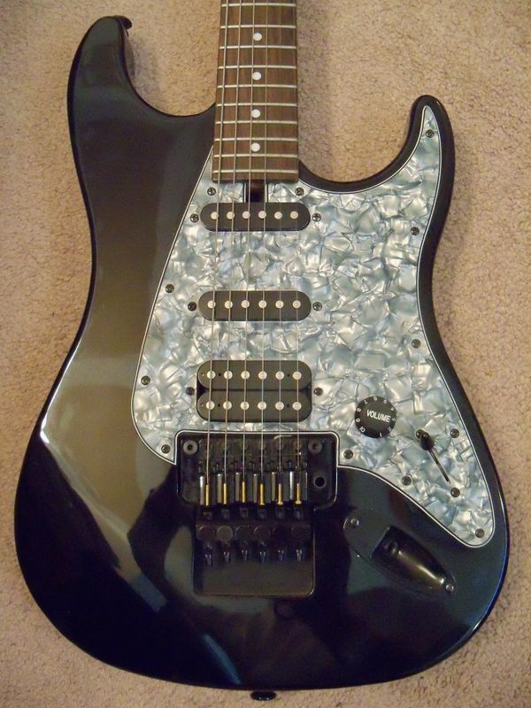 Black Stratocaster Electric Guitar with Floyd Rose Speedloader Bridge