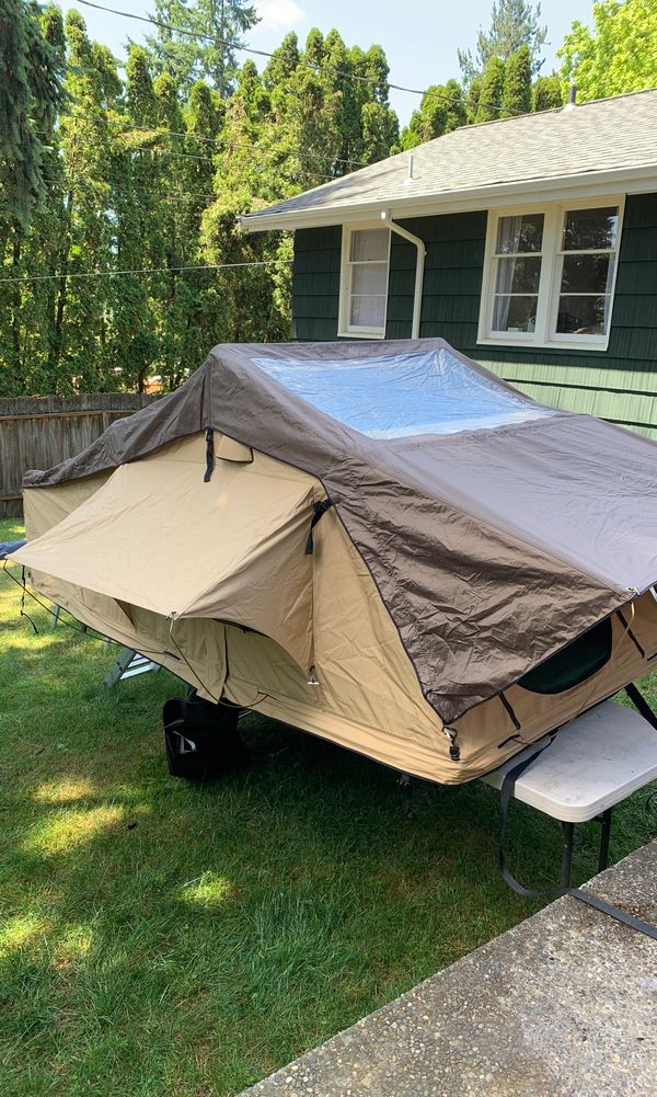 CVT Mt Shasta Roof Top Tent for Sale in Seattle, WA - OfferUp