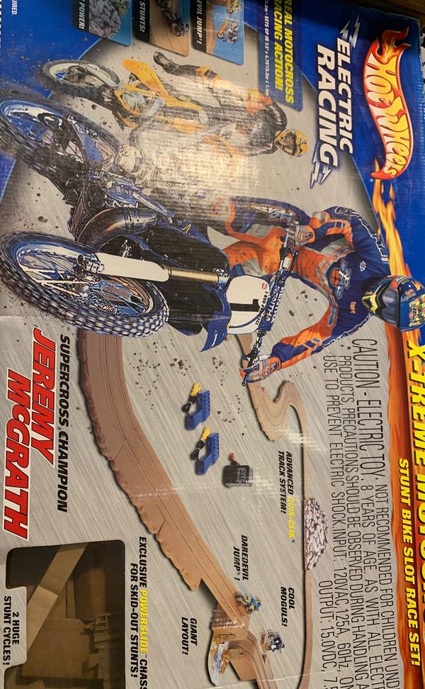 Hot Wheels Electric Racing XTreme Motocross Stunt Bike Slot Race Set