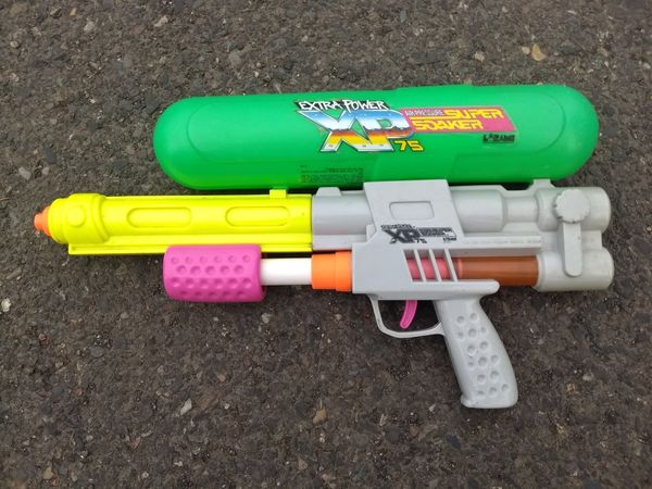 water soaker gun