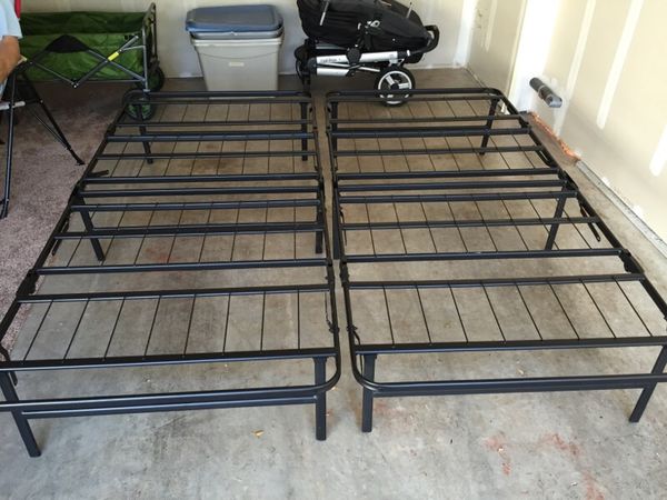 King bed frame / box spring for Sale in Lynnwood, WA - OfferUp