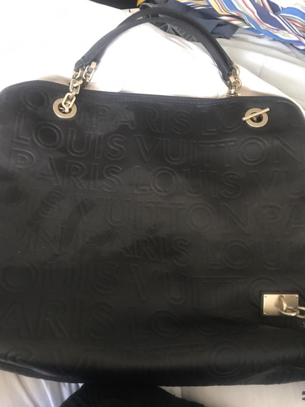 Louis Vuitton Autumne Hiver 2008 Rare Black Great Condition (Large ) Italy .. List Was Around ...